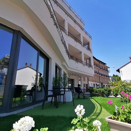 Hotel Boston Stresa Esterno foto