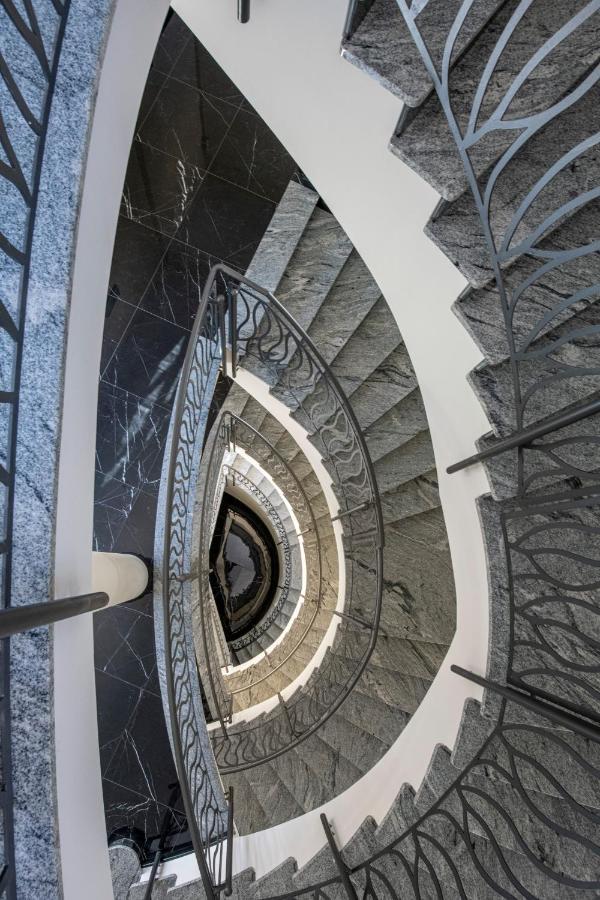 Hotel Boston Stresa Esterno foto